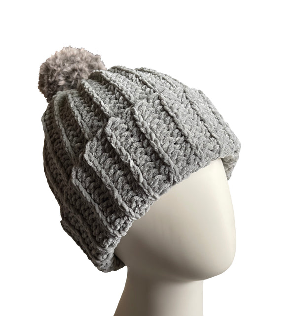 Seal With Mink Pom Beanie