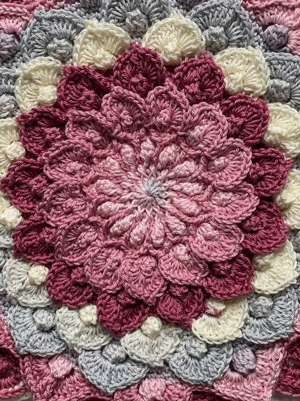 Asteria Mandala 05 12in